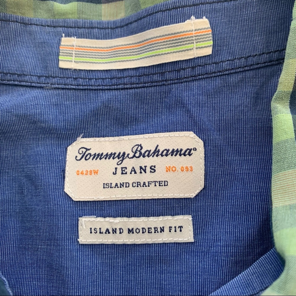 Tommy Bahama Men’s Long Sleeve Shirt - Picture 7 of 9